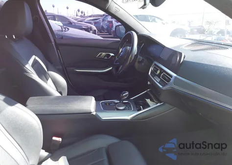 2021 BMW 3 Series M340I z USA, uszkodzony, nr VIN 3MW5U7J0XM8C11037